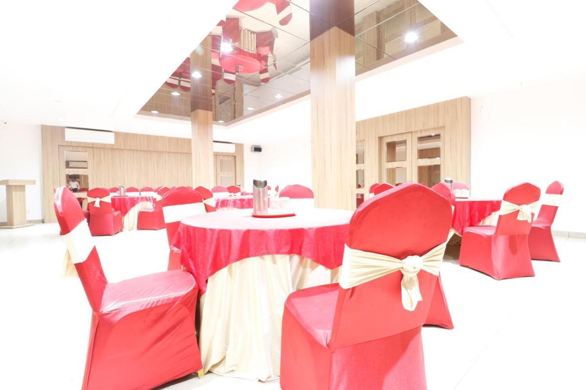 Hotel Yatri Nagpur Exterior foto