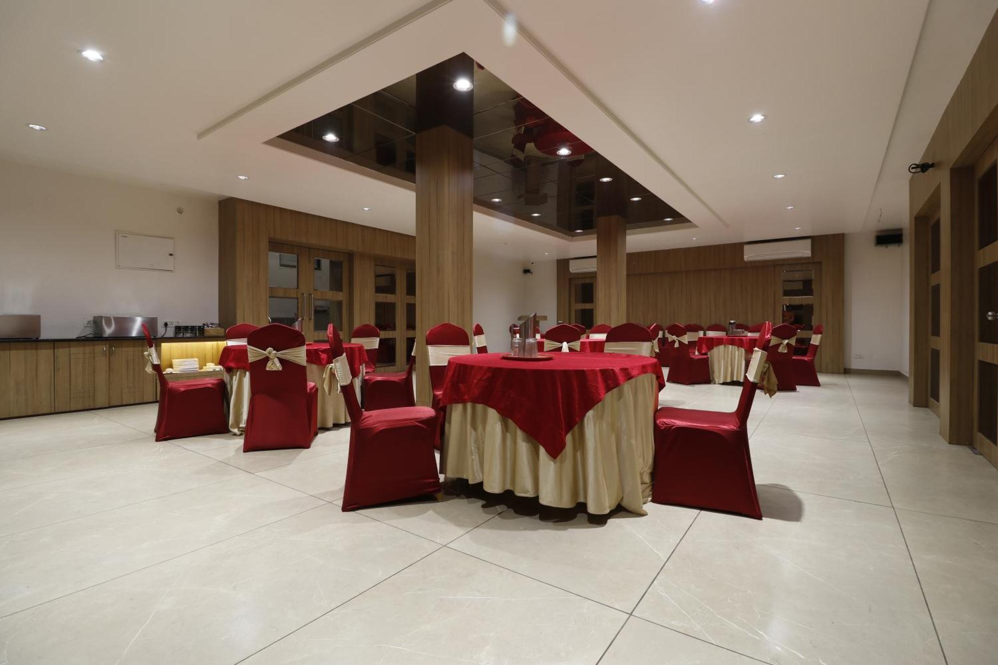 Hotel Yatri Nagpur Exterior foto