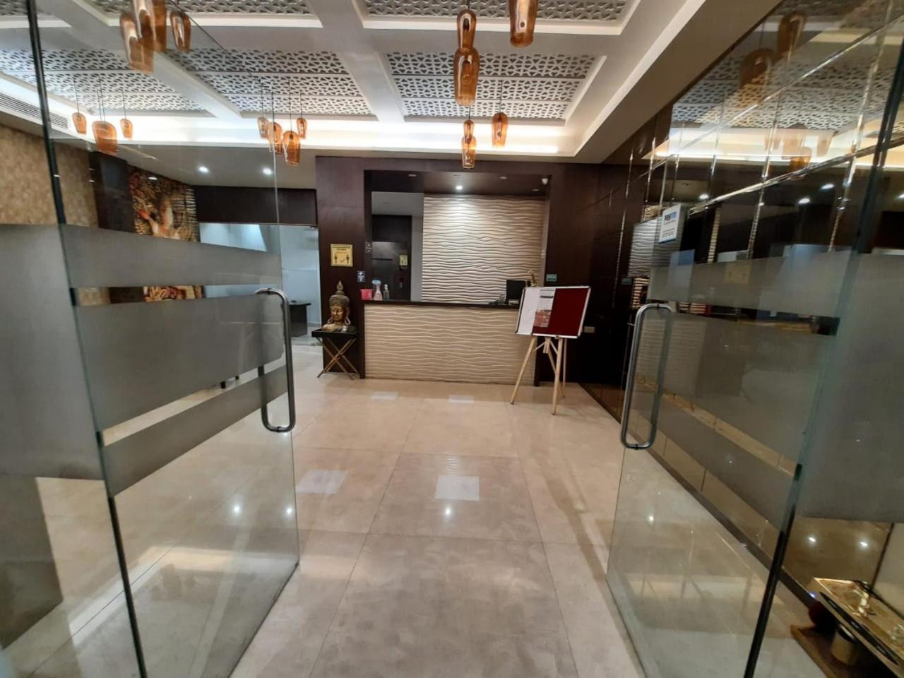Hotel Yatri Nagpur Exterior foto